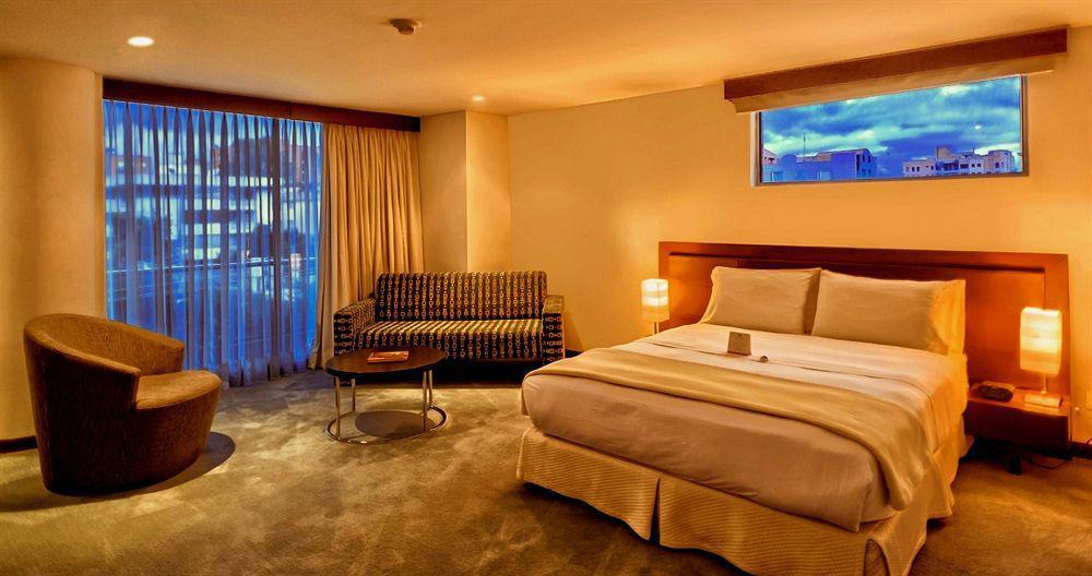 Blue Suites Hotel Богота Экстерьер фото