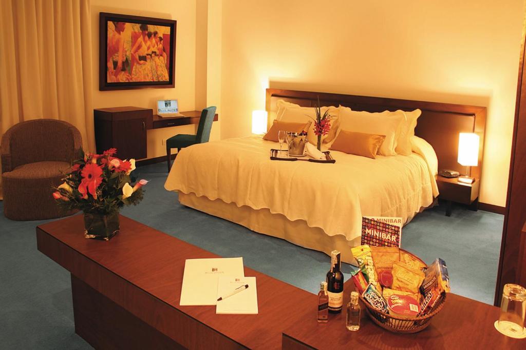 Blue Suites Hotel Богота Номер фото